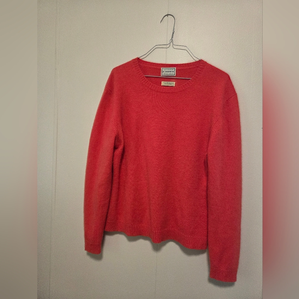 R. Derwyn 100% Cashmere Sweater